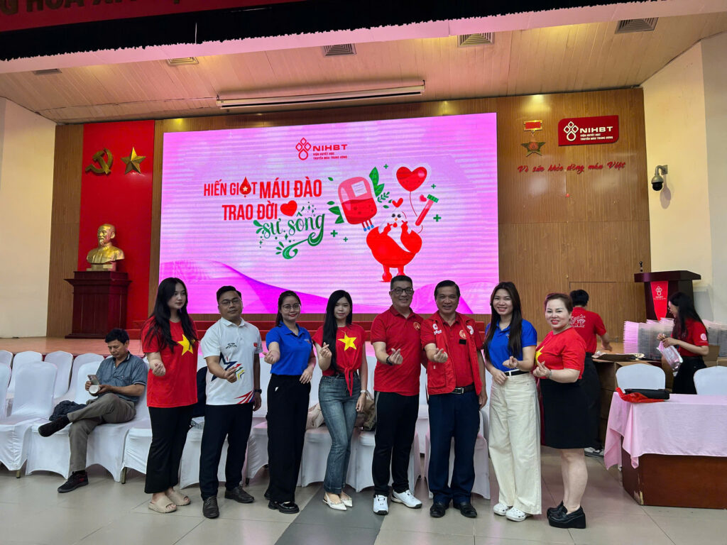 Hoạt động hiến máu nhân đạo của CLB Doanh nhân họ Phan miền Bắc